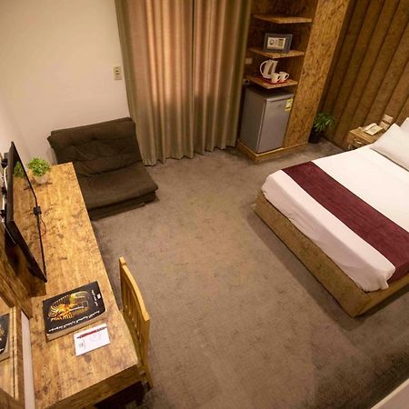 Hotel Valencia Ap Kair Zewnętrze zdjęcie